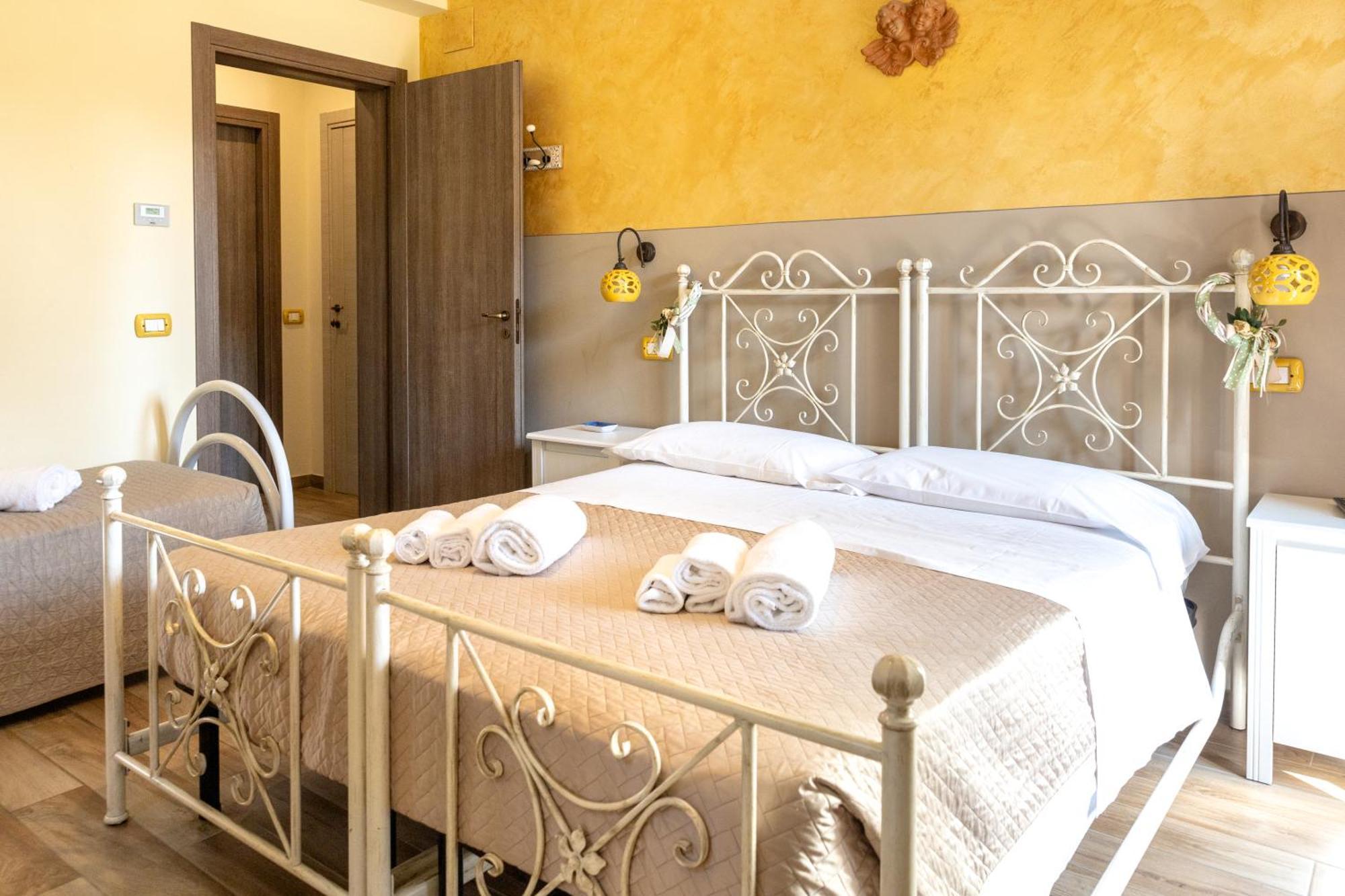 Domus Angeli Hotel Assisi Luaran gambar