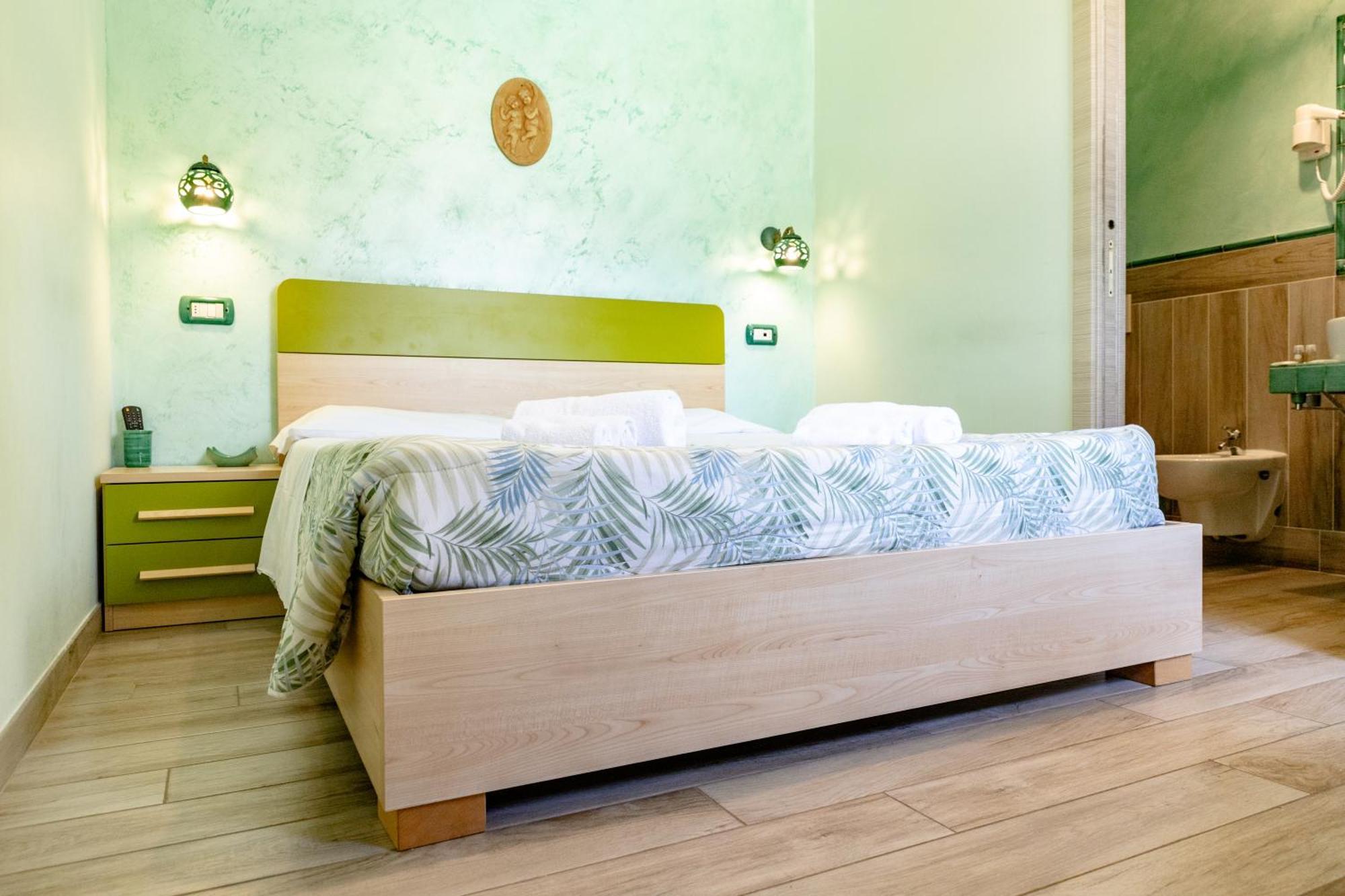 Domus Angeli Hotel Assisi Luaran gambar